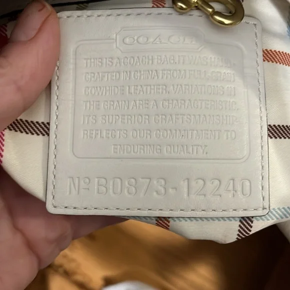 Coach Off White Vachetta Leather Ergo Hobo Shoulder Bag - Picture 7 of 9